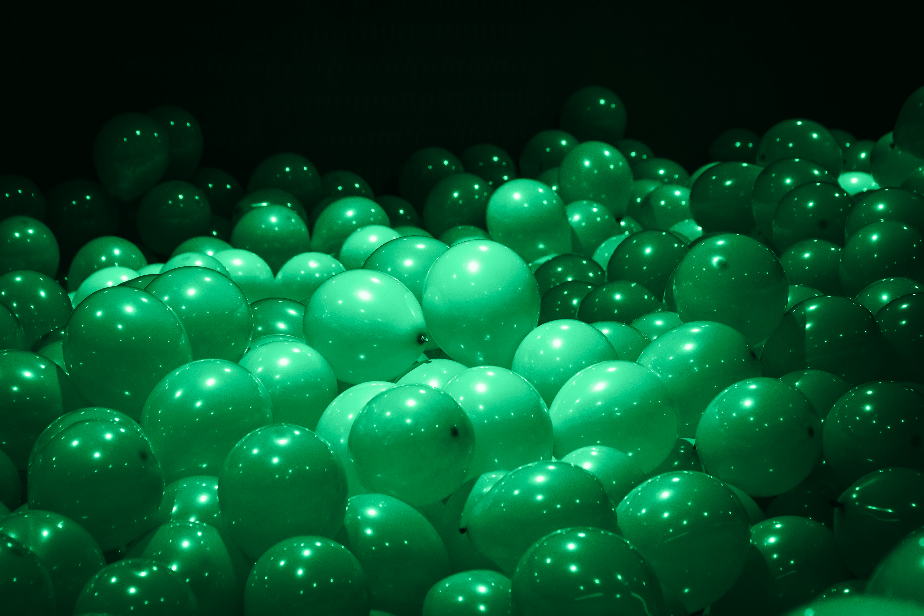 Green Ballons