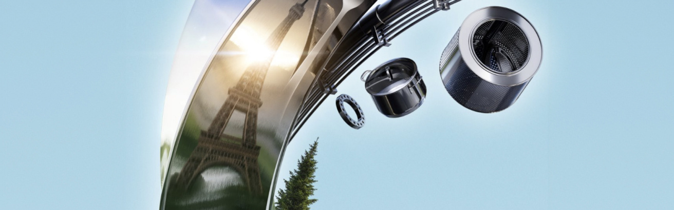 Steel-products-flying-with-eiffel-tower-reflection-inside